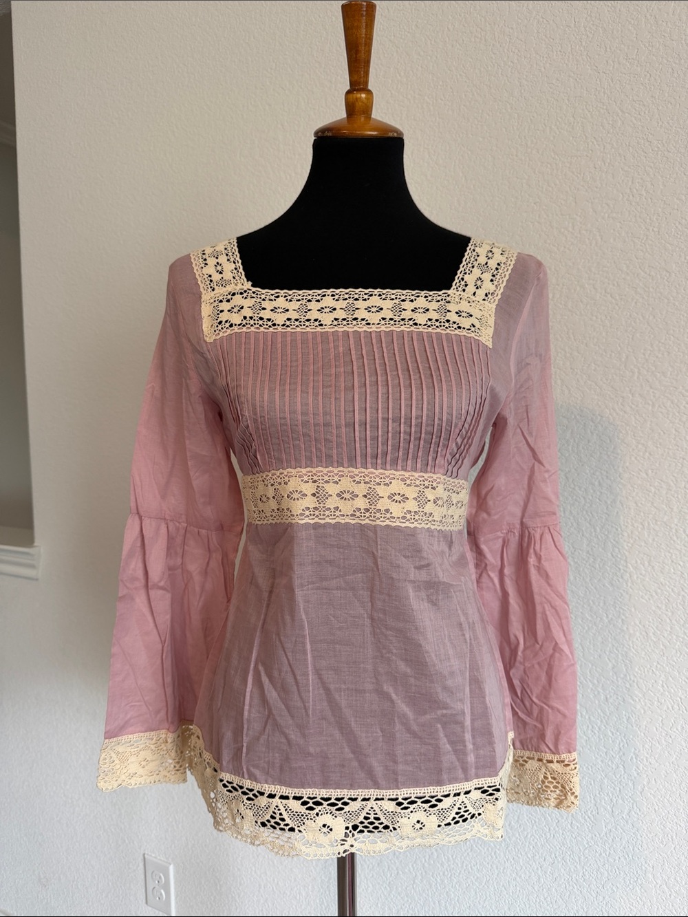 New York & Company Dusty Pink Lace-Trim Peasant Blouse
